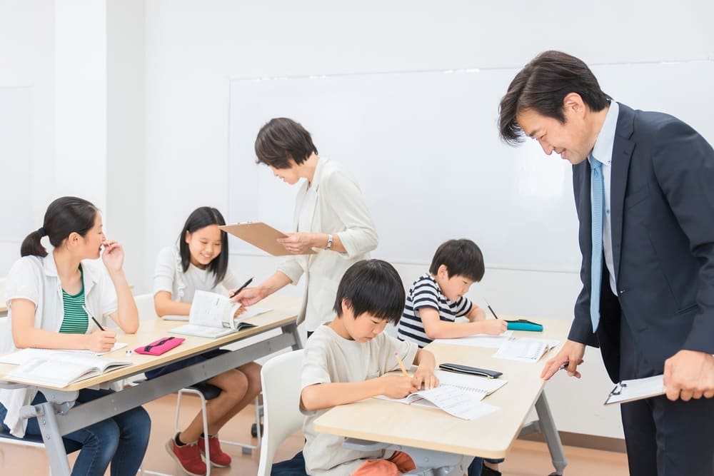 塾の開業資金はどれくらい?準備や年収・成功のためのコツを解説