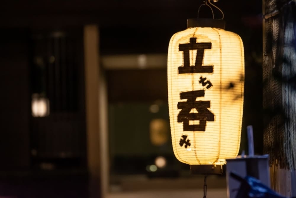 立ち飲み屋は儲かる?開業資金や推定月収・失敗しないためのコツを解説
